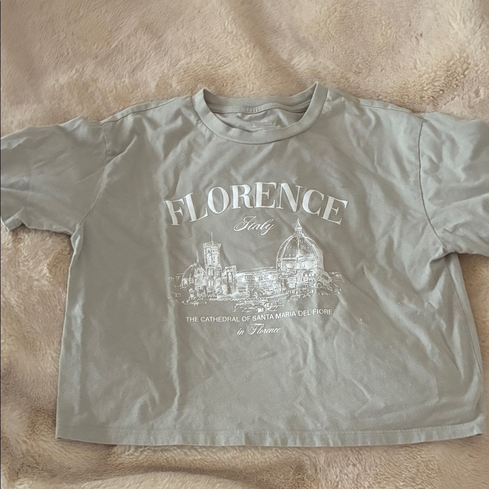 T.J.Maxx Gray Short Sleeve Tee